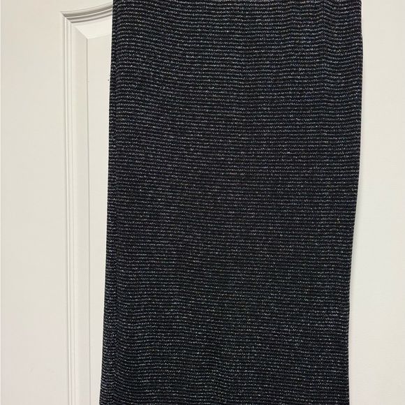Sanctuary Dresses & Skirts - Sanctuary Black and Silver Pencil Skirt